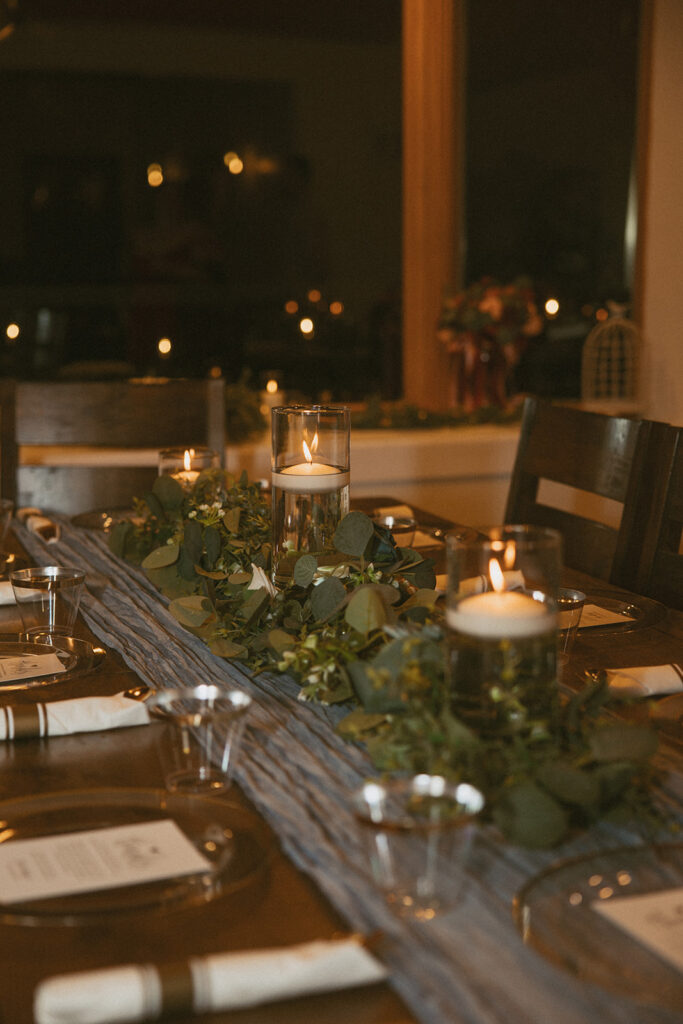 table scape at an airbnb wedding in the north georgia mountains