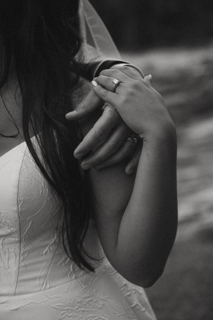 Husaband and wife wedding rings 