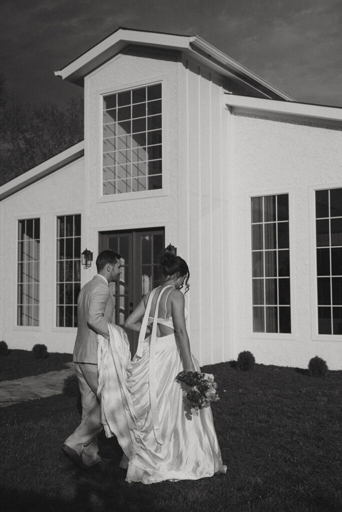 Exterior view of Luxe Glass House wedding venue in Mills River, North Carolina.